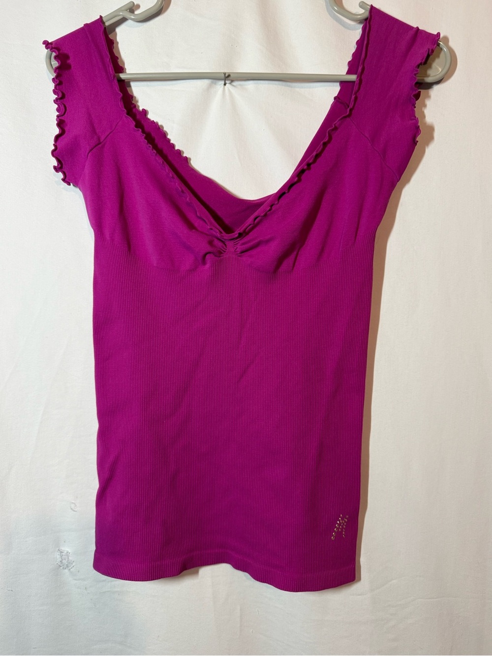 Marciano Guess Women M Fuchsia Magenta Ruffle V Neck Stretch Tank Top Y2K